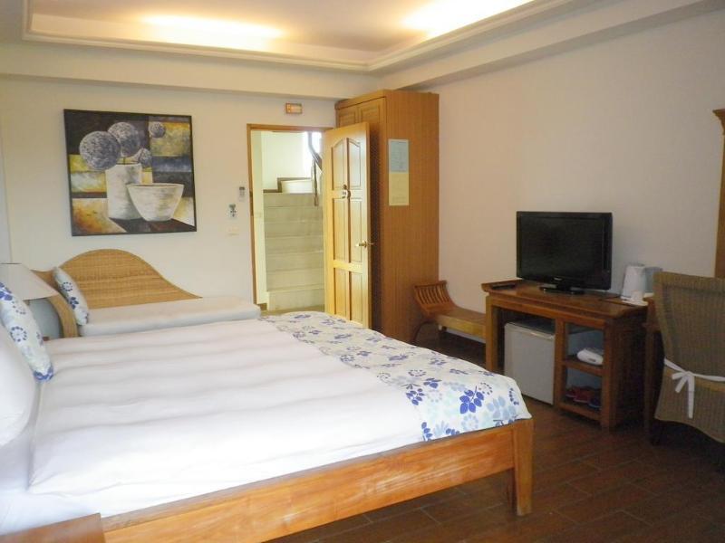 Mamalulu Hostel Kenting Exteriör bild